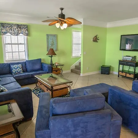 Grand Cayman C Holiday Home